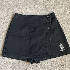 Vintage Women’s Mickey Mouse Black Skort